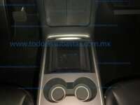 Tesla Modelo Y 2022 Model Y AUTONOMÍA MAYOR Dual 4 tracción  2022 Tesla Modelo Y Ingreso Interiores 12