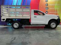 Nissan NP300 Frontier 2021 4p SE L4/2.5 Man 2021 Nissan NP300 Frontier Venta Exteriores 8