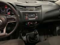 Nissan NP300 Frontier 2021 4p SE L4/2.5 Man 2021 Nissan NP300 Frontier Venta Interiores 4