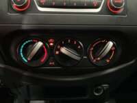 Nissan NP300 Frontier 2021 4p SE L4/2.5 Man 2021 Nissan NP300 Frontier Venta Interiores 8