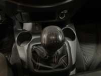 Nissan NP300 Frontier 2021 4p SE L4/2.5 Man 2021 Nissan NP300 Frontier Venta Interiores 9