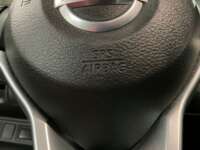 Nissan NP300 Frontier 2021 4p SE L4/2.5 Man 2021 Nissan NP300 Frontier Venta Interiores 10