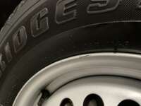 Nissan NP300 Frontier 2021 4p SE L4/2.5 Man 2021 Nissan NP300 Frontier Venta Llantas 12