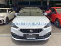 Seat León 2024 5p Style L4/1.4/T Aut 2024 Seat León Ingreso Exteriores 1