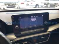 Seat León 2024 5p Style L4/1.4/T Aut 2024 Seat León Ingreso Interiores 11