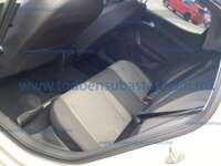 Seat León 2024 5p Style L4/1.4/T Aut 2024 Seat León Ingreso Interiores 18