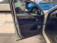 Volkswagen Tiguan 2024 5p R-Line L4/1.4/T DSG IMG_0281