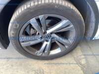 Volkswagen Tiguan 2024 5p R-Line L4/1.4/T DSG IMG_0271