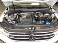 Volkswagen Tiguan 2024 5p R-Line L4/1.4/T DSG IMG_0232