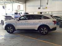 Kia Sorento 2023 5p EX L4/2.5 Aut IMG_4645
