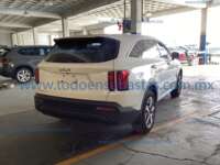 Kia Sorento 2023 5p EX L4/2.5 Aut IMG_4642