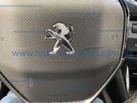 Peugeot 2008 2023 5p GT Line L3/1.2/T Aut 2023 Peugeot 2008 Ingreso Interiores 21