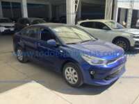 Kia Rio 2022 4p L L4/1.6 Aut      IMG_9802