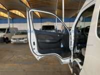 Nissan Urvan Pasajeros 2023 4p L4/2.5 Man 12/Pas Paq. Seg. IMG_6448