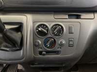 Nissan Urvan Pasajeros 2023 4p L4/2.5 Man 12/Pas Paq. Seg. 2023 Nissan Urvan Pasajeros Venta Interiores 7