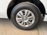 Nissan Urvan Pasajeros 2023 4p L4/2.5 Man 12/Pas Paq. Seg. 2023 Nissan Urvan Pasajeros Venta Llantas 10