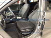 Kia Rio 2023 5p LX L4/1.6 Aut 2023 Kia Rio Ingreso Interiores 1