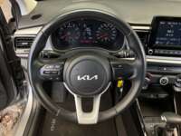 Kia Rio 2023 5p LX L4/1.6 Aut 2023 Kia Rio Venta Interiores 1