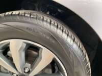 Kia Rio 2023 5p LX L4/1.6 Aut 2023 Kia Rio Venta Llantas 2