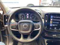 Volvo XC40 2022 5p Momentum T4 L4/2.0/T Aut 2022 Volvo XC40 Ingreso Interiores 2