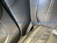 Volvo XC40 2022 5p Momentum T4 L4/2.0/T Aut 2022 Volvo XC40 Ingreso Interiores 24