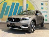 Volvo XC40 2022 5p Momentum T4 L4/2.0/T Aut 2022 Volvo XC40 Venta Exteriores 1