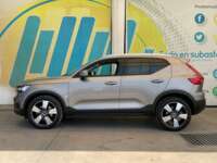 Volvo XC40 2022 5p Momentum T4 L4/2.0/T Aut 2022 Volvo XC40 Venta Exteriores 8