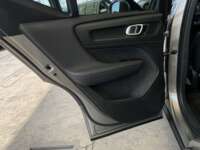 Volvo XC40 2022 5p Momentum T4 L4/2.0/T Aut 2022 Volvo XC40 Venta Interiores 22
