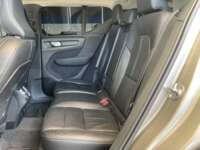 Volvo XC40 2022 5p Momentum T4 L4/2.0/T Aut 2022 Volvo XC40 Venta Interiores 23