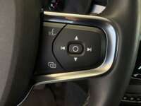 Volvo XC40 2022 5p Momentum T4 L4/2.0/T Aut 2022 Volvo XC40 Venta Interiores 7