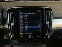 Volvo XC40 2022 5p Momentum T4 L4/2.0/T Aut 2022 Volvo XC40 Venta Interiores 8