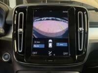 Volvo XC40 2022 5p Momentum T4 L4/2.0/T Aut 2022 Volvo XC40 Venta Interiores 9
