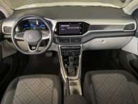 Volkswagen T-Cross 2022 5p Trendline L4/1.6 Tiptronic 2022 Volkswagen T-Cross Venta Interiores 4
