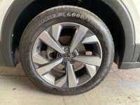 Volkswagen T-Cross 2022 5p Trendline L4/1.6 Tiptronic 2022 Volkswagen T-Cross Venta Llantas 1