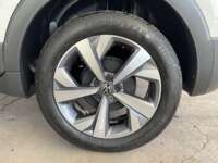 Volkswagen T-Cross 2022 5p Trendline L4/1.6 Tiptronic 2022 Volkswagen T-Cross Venta Llantas 4