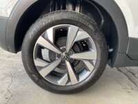 Volkswagen T-Cross 2022 5p Trendline L4/1.6 Tiptronic 2022 Volkswagen T-Cross Venta Llantas 7