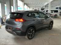 Chevrolet Tracker 2023 5p Premier L3/1.2/T Aut   IMG_2182