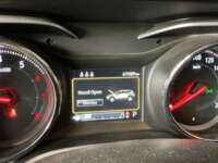 Chevrolet Tracker 2023 5p Premier L3/1.2/T Aut   IMG_2216