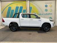 Toyota Hilux 2022 4p Doble Cabina Diesel L4/2.8/T Aut 4X4  2022 Toyota Hilux Venta Exteriores 4