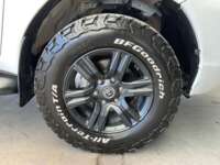 Toyota Hilux 2022 4p Doble Cabina Diesel L4/2.8/T Aut 4X4  2022 Toyota Hilux Venta Llantas 10