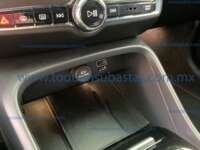 Volvo XC40 2023 5p Recharge Ultimate Dark PHEV T5 L3/1.5/T Aut IMG_3250