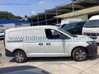 Volkswagen Caddy 2024 4p Maxi Cargo TDI L4/2.0/T A/A Man image
