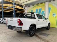 Toyota Hilux 2022 4p Doble Cabina Diesel L4/2.8/T Aut 4X4  2022 Toyota Hilux Venta Exteriores 5