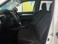 Toyota Hilux 2022 4p Doble Cabina Diesel L4/2.8/T Aut 4X4  2022 Toyota Hilux Venta Interiores 17