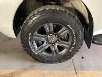 Toyota Hilux 2022 4p Doble Cabina Diesel L4/2.8/T Aut 4X4  2022 Toyota Hilux Venta Llantas 1