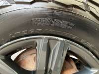 Toyota Hilux 2022 4p Doble Cabina Diesel L4/2.8/T Aut 4X4  2022 Toyota Hilux Venta Llantas 8