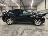 Tesla Modelo X 2016  2016 Tesla Modelo X Ingreso Exteriores 4