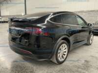 Tesla Modelo X 2016  2016 Tesla Modelo X Ingreso Exteriores 5