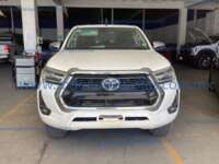 Toyota Hilux 2022 4p Doble Cabina Diesel L4/2.8/T Aut 4X4  2022 Toyota Hilux Ingreso Exteriores 1