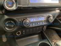 Toyota Hilux 2022 4p Doble Cabina Diesel L4/2.8/T Aut 4X4  2022 Toyota Hilux Ingreso Interiores 11